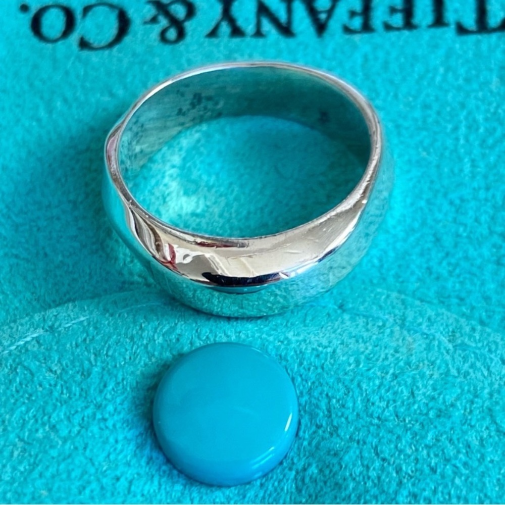 Tiffany & Co. Sterling Silver 1999 Twist Dome Ring Size 5.25-Polished- So Pretty